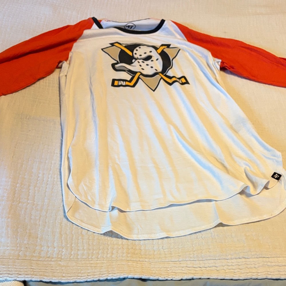 Kids Raglan Hockey Graphic Shirt - White and Orange